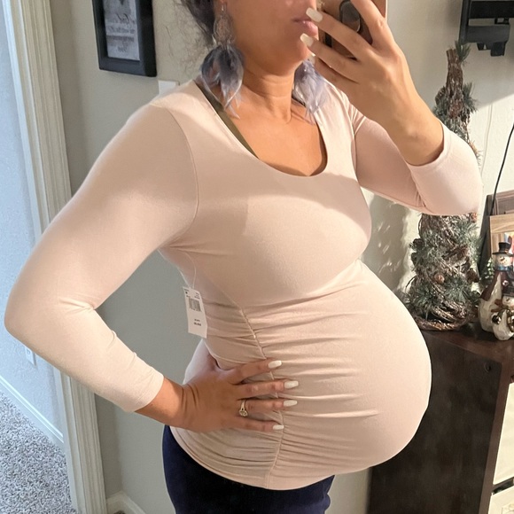 Pea in a pod maternity blouse/long sleeved shirt - Picture 3 of 5